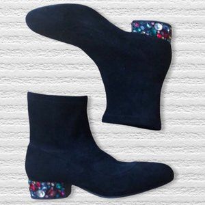 LITTLE EMPRESS booties